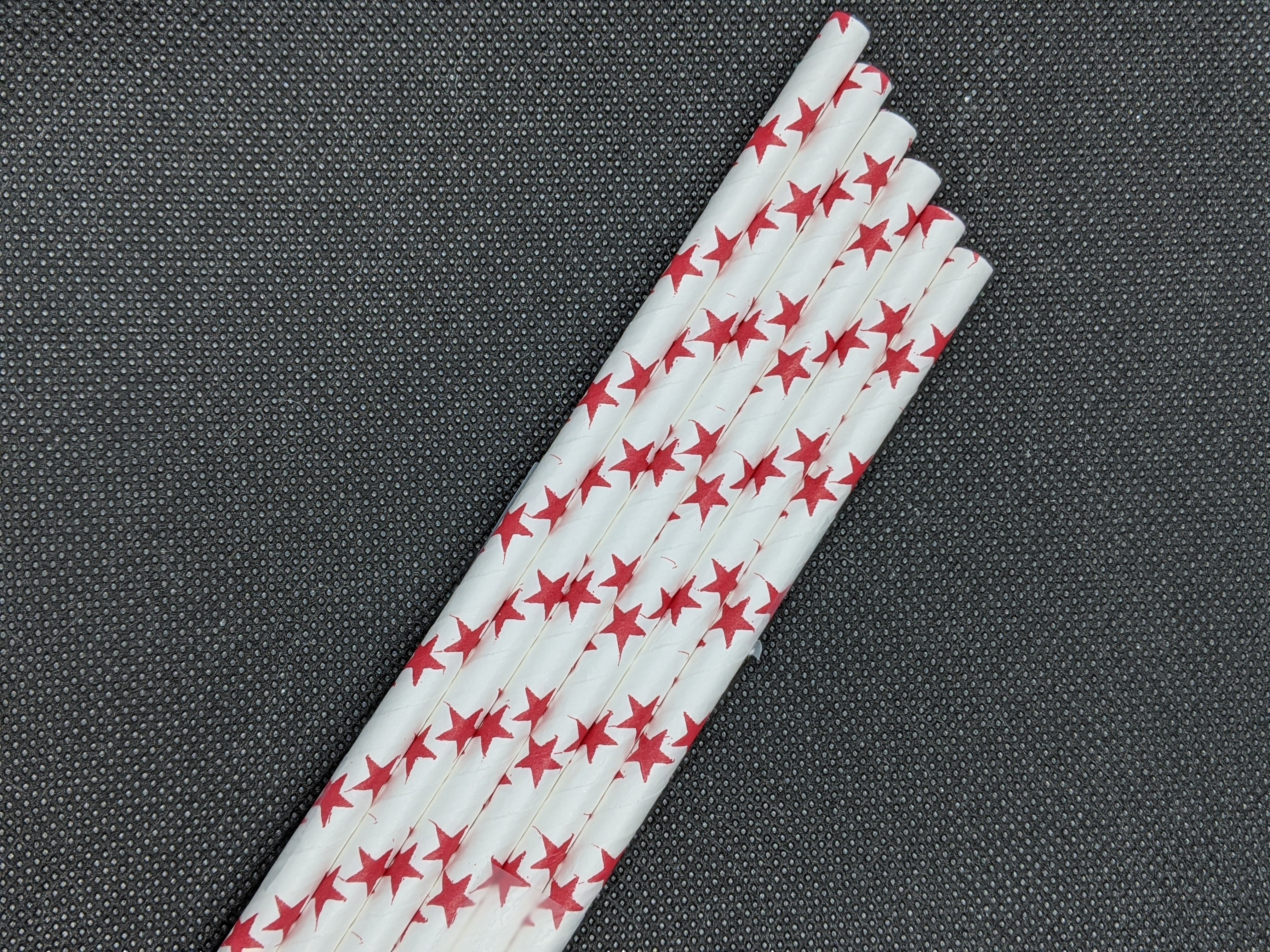 7.75" RED PAPER STRAWS - STAR DESIGN - 2400 CT (WRAPPED)